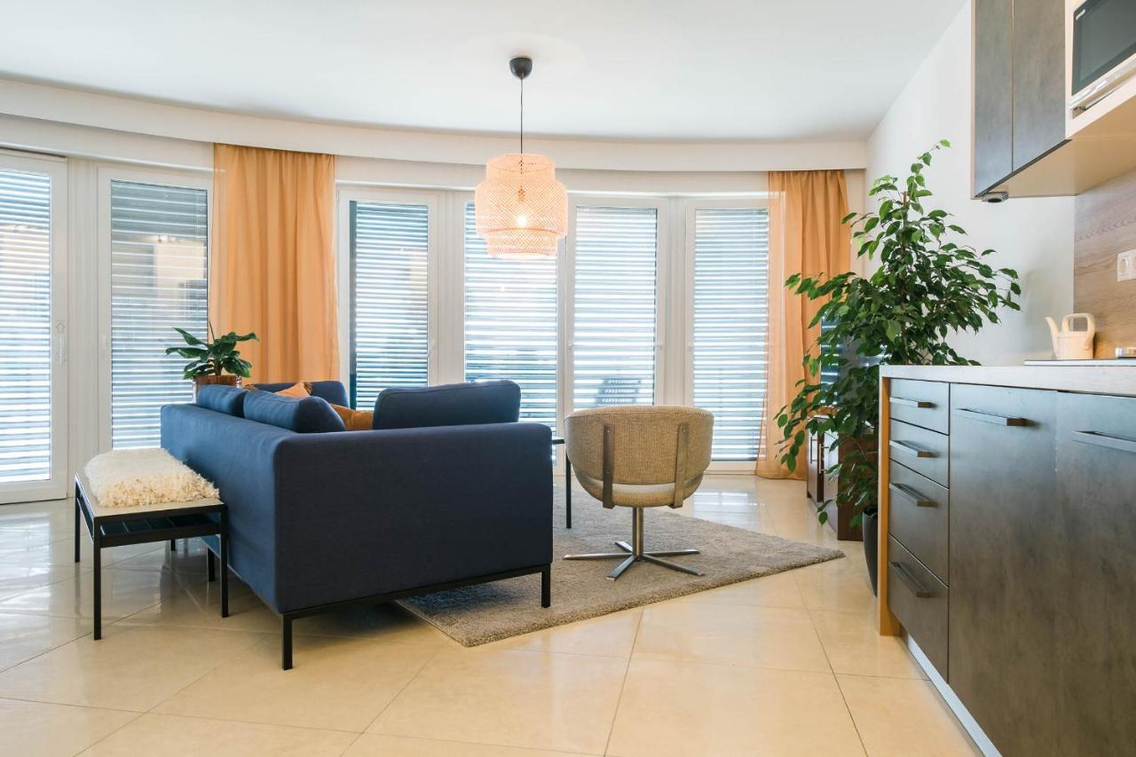 Apartman Balaton เคสเท ภายนอก รูปภาพ