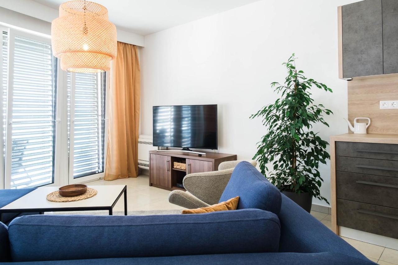 Apartman Balaton เคสเท ภายนอก รูปภาพ
